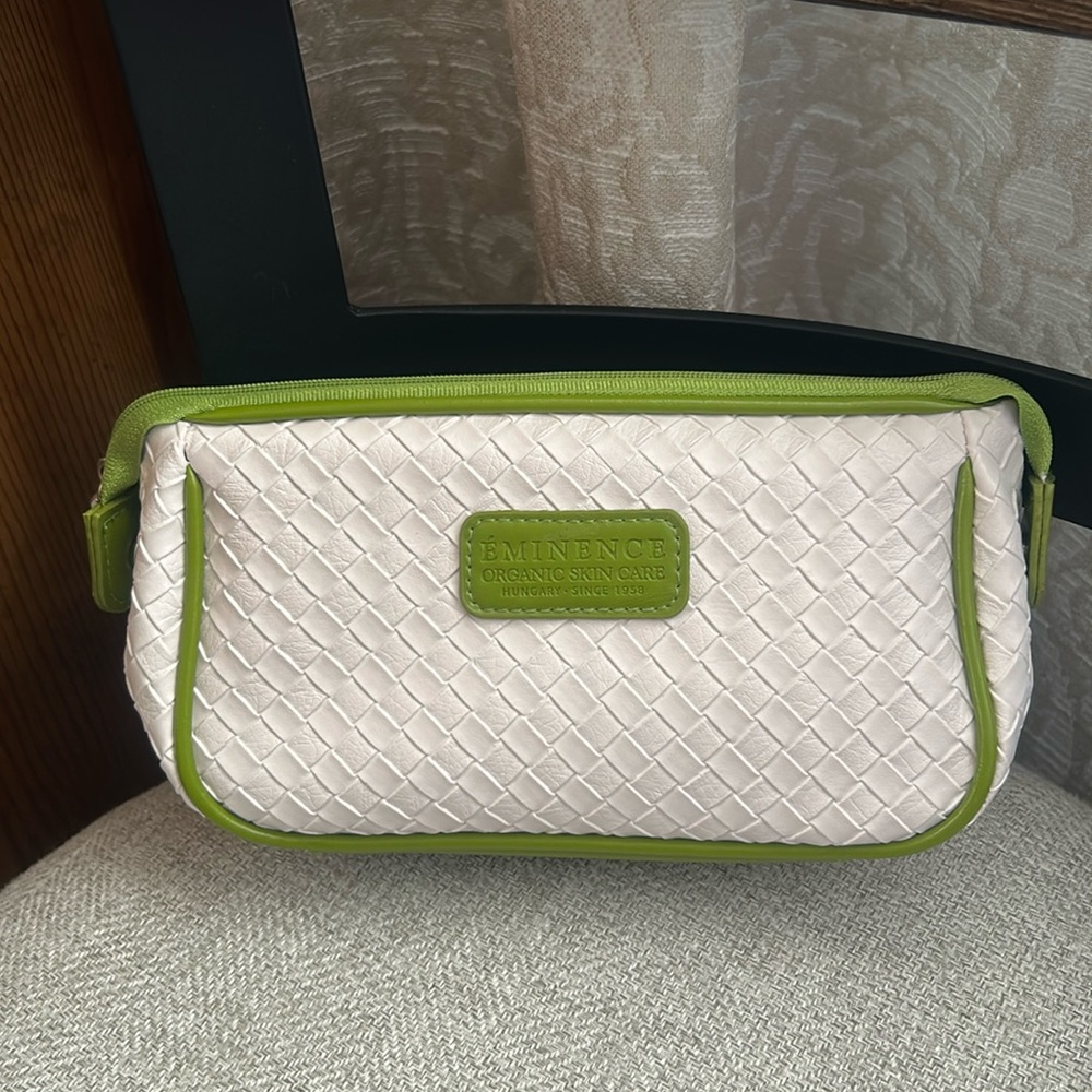 Eminence bag